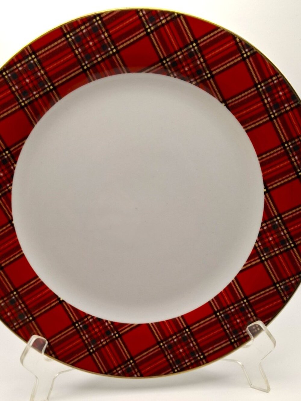 Pacific Rim Red Plaid Porcelain Dinnerware Four Dinner Plates Four Salad Bowls
